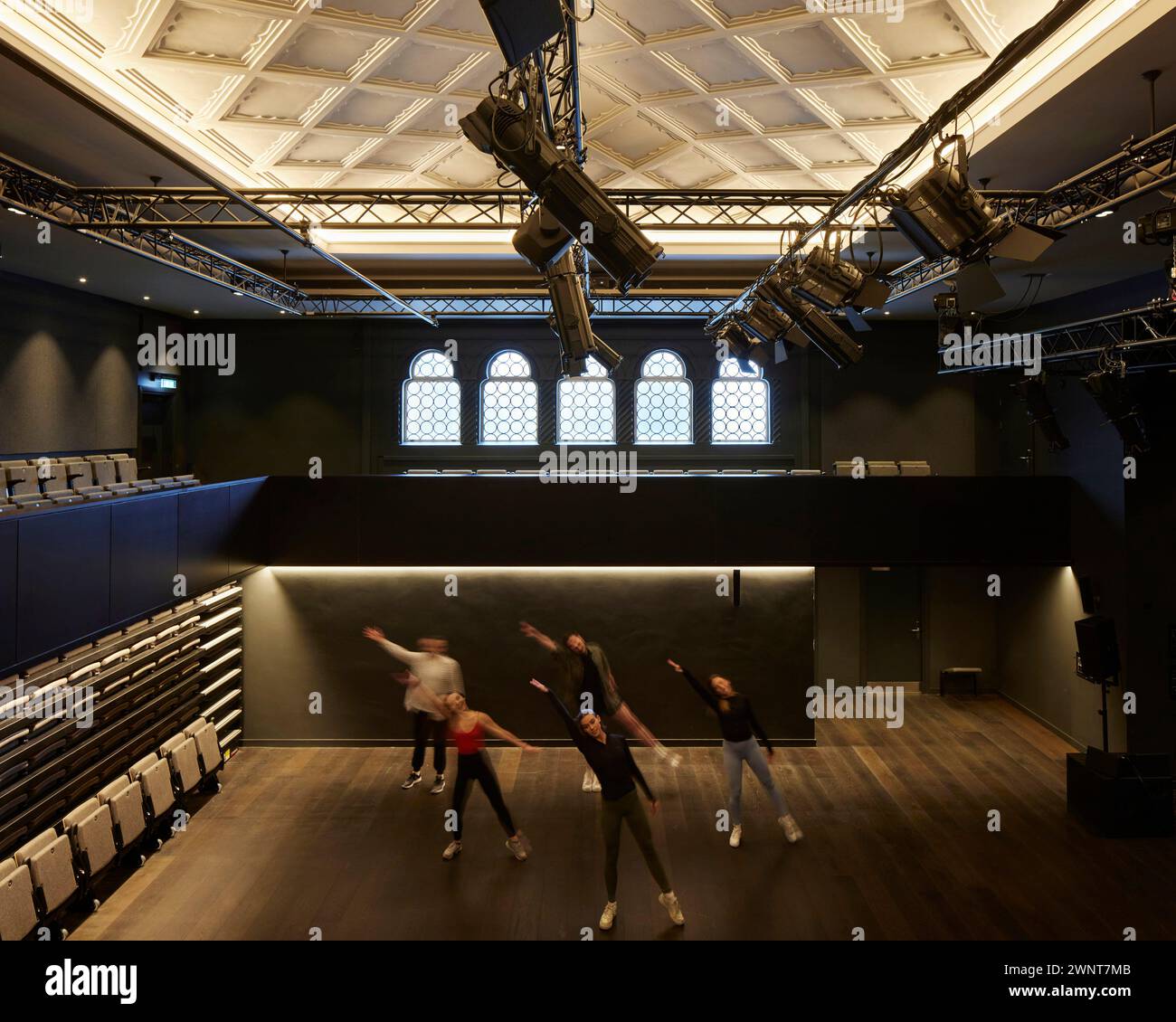 Brighton theatre interior hi-res stock photography and images - Alamy