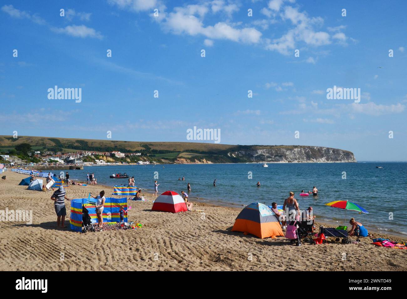 swanage-beach-isle-of-purbeck-dorset-uk-stock-photo-alamy
