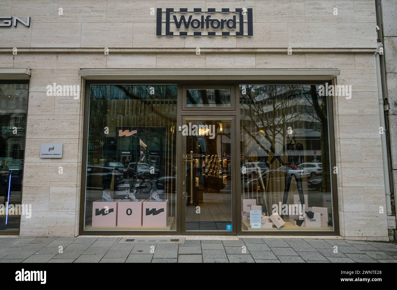 Wolford, Socken, Strümpfe, Kurfürstendamm, Charlottenburg, Berlin, Deutschland Stock Photo