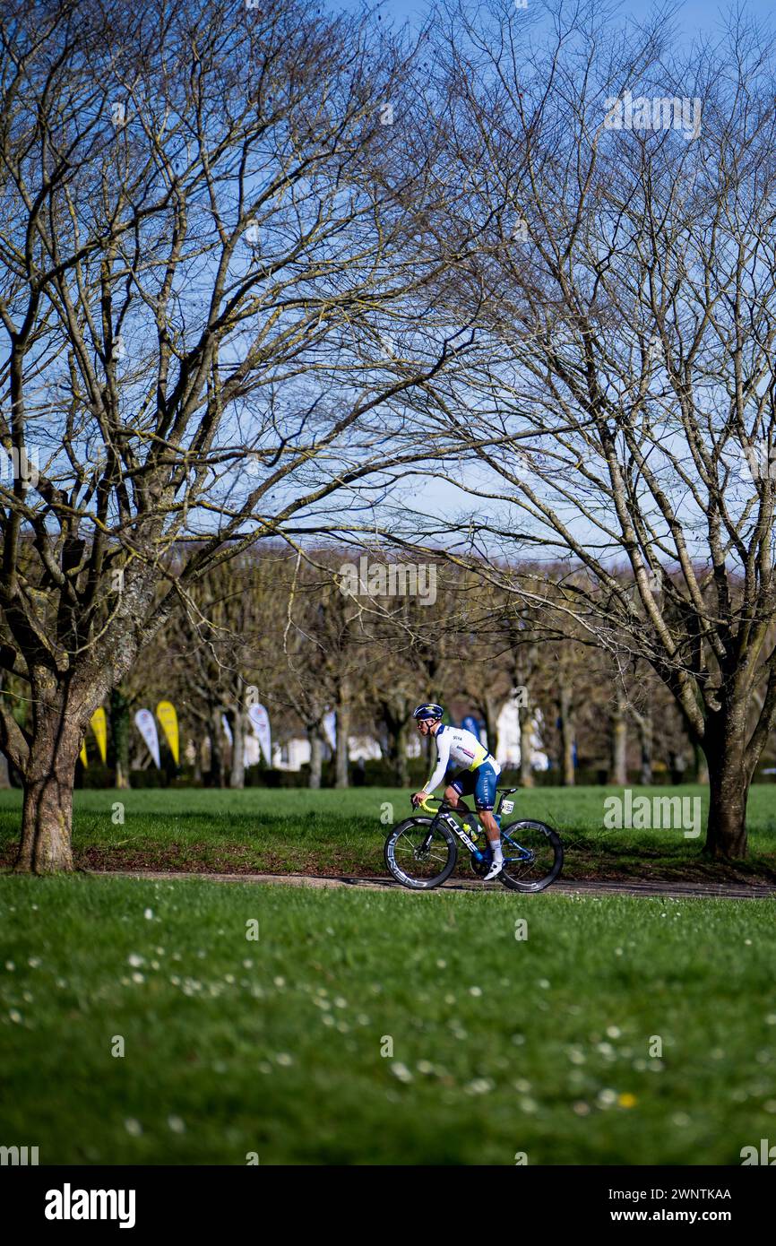 Montargis, France. 04th Mar, 2024. Belgian Gerben Thijssen of Intermarche-Wanty pictured at the start of the second stage of the Paris-Nice eight days cycling stage race, 177, 6 km from Thoiry to Montargis, France, Monday 04 March 2024. BELGA PHOTO JASPER JACOBS Credit: Belga News Agency/Alamy Live News Stock Photo