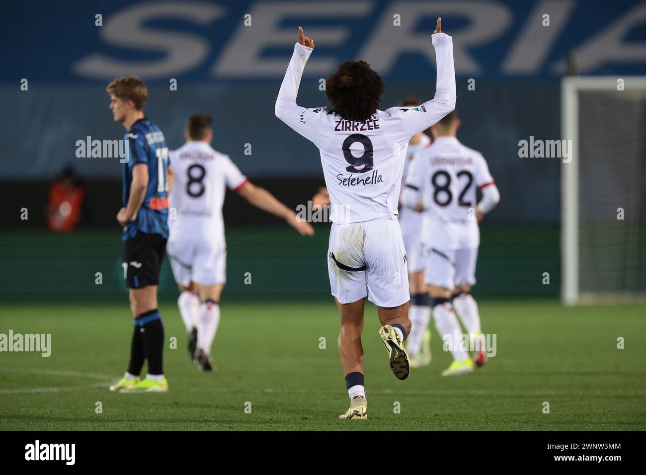 Bergamo, Italy. 3rd Mar, 2024. Joshua Zirkzee of Bologna FC celebrates after scoring a penalty to level the game at 1-1 during the Serie A match at Gewiss Stadium, Bergamo. Picture credit should read: Jonathan Moscrop/Sportimage Credit: Sportimage Ltd/Alamy Live News Stock Photo