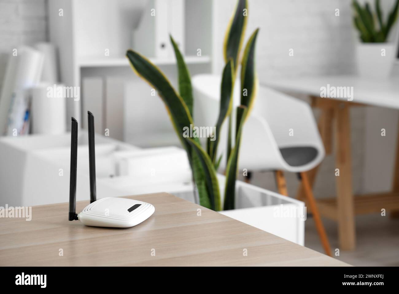 Modem and router on desk hi-res stock photography and images - Alamy