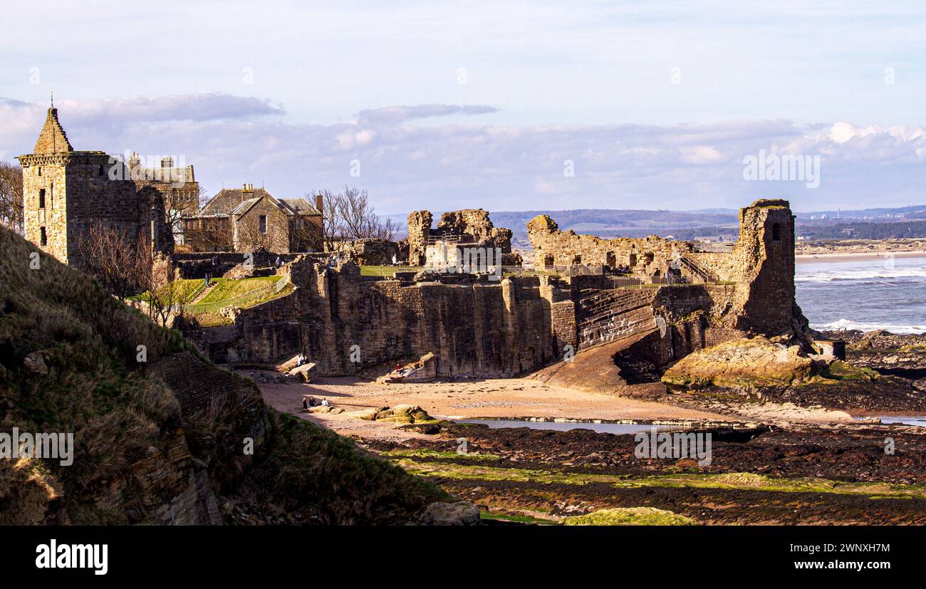 Beautiful views of the Scottish 13th Century Castle in the historic Fife town of St Andrews, Scotland Stock Photo