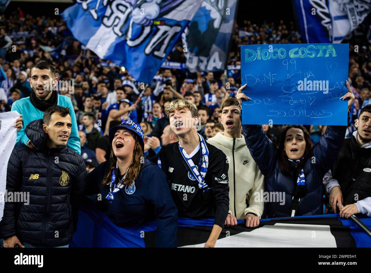 Porto, Portugal. 03rd Mar, 2024. FC Porto fans celebrate a goal during the Portuguese Primeira Liga football match between FC Porto and SLBenfica at Estadio do Dragao. Final Score, FC Porto 5-0 SL Benfica. (Photo by Rita Franca/SOPA Images/Sipa USA) Credit: Sipa USA/Alamy Live News Stock Photo