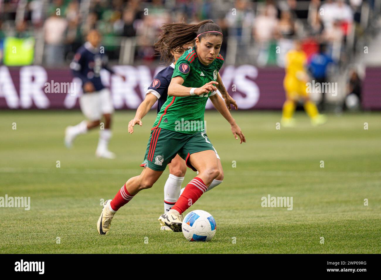 Mexico midfielder Jacqueline Ovalle (11) during the Concacaf W Gold Cup