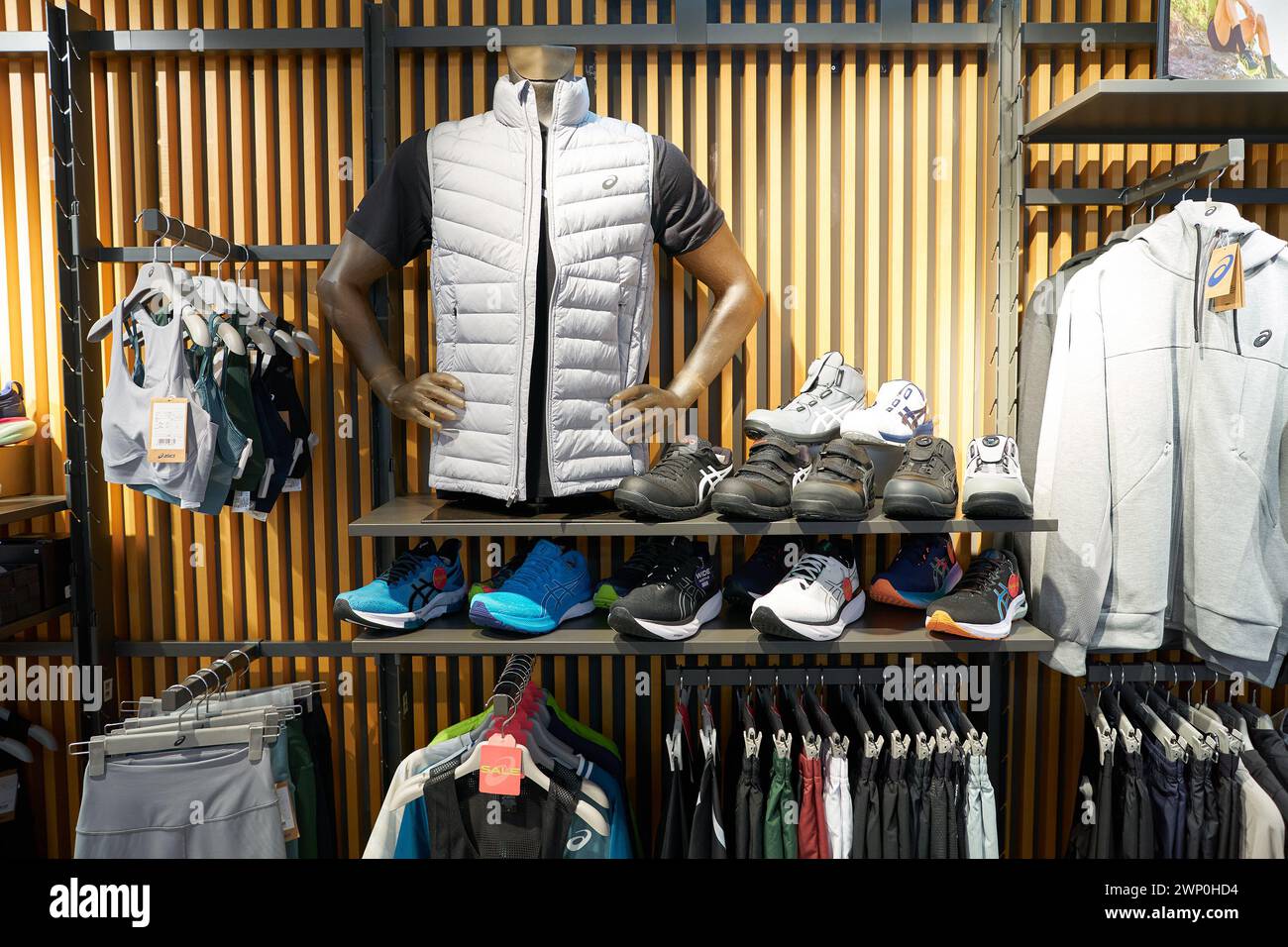 Asics store toronto new arrivals