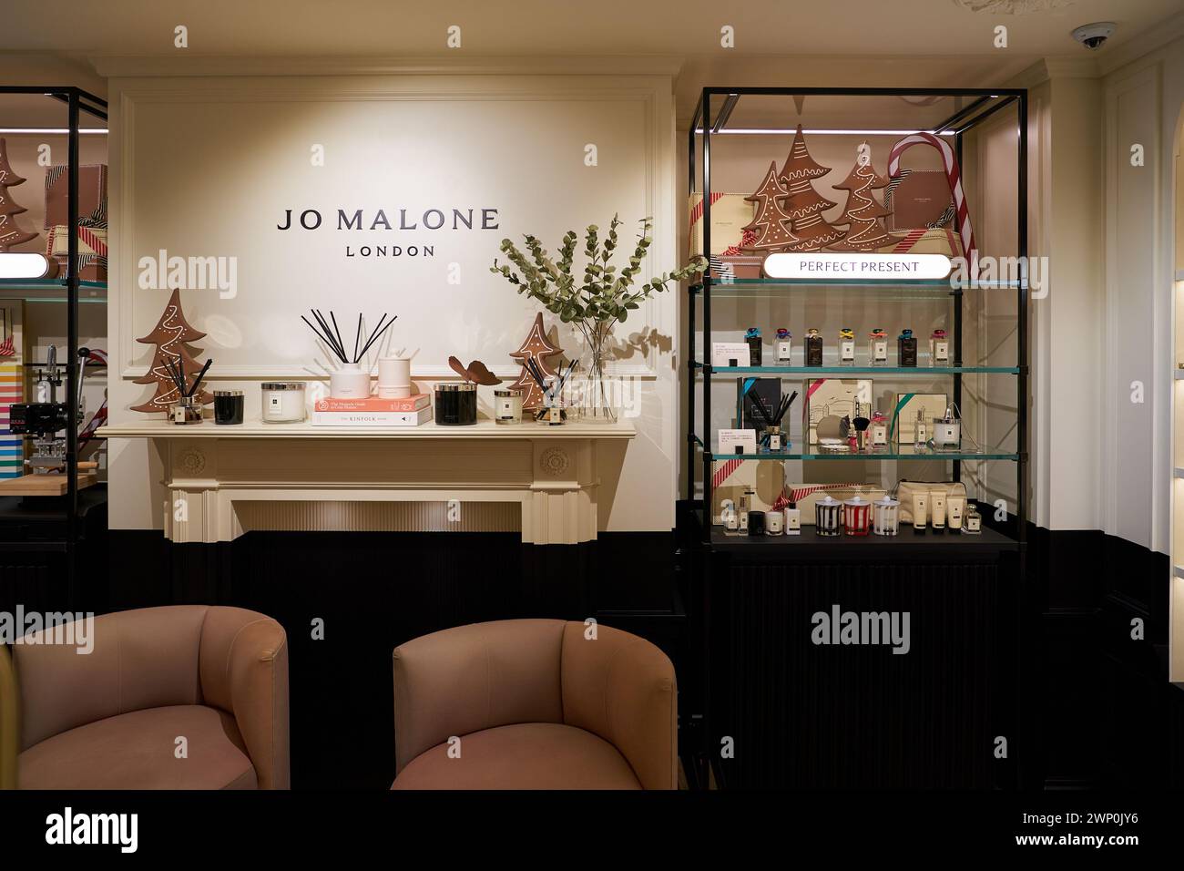 Reed malone hi-res stock photography and images - Alamy