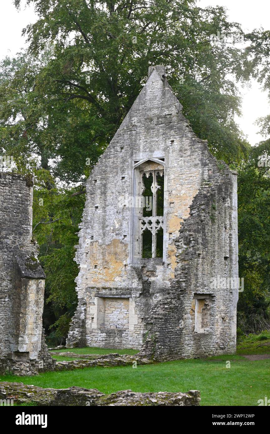 Ruins of 15th century Oxfordshire manor house Minster Lovell Hall UK ...