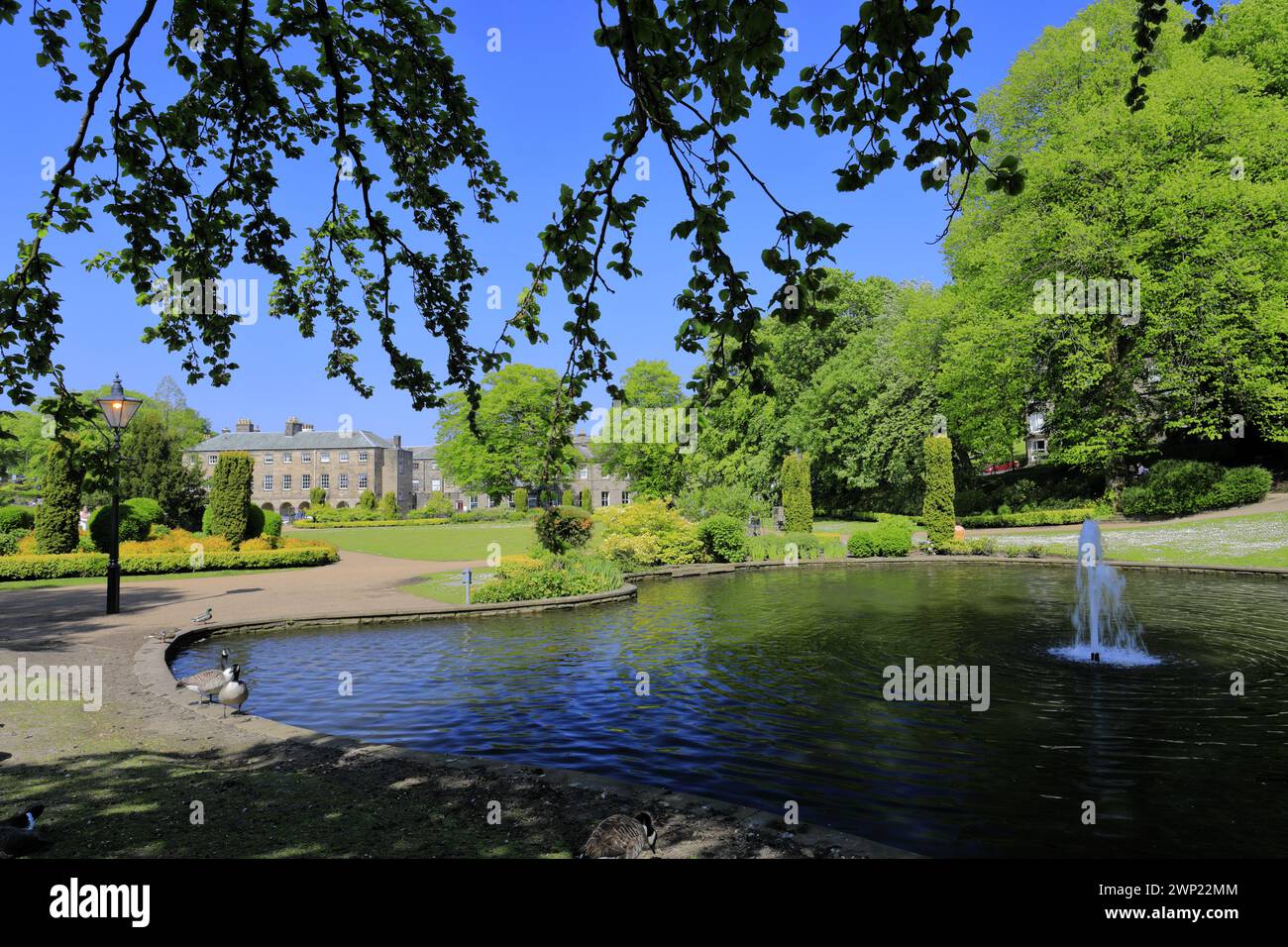 the-pavilion-gardens-in-the-spa-town-of-buxton-peak-district-national