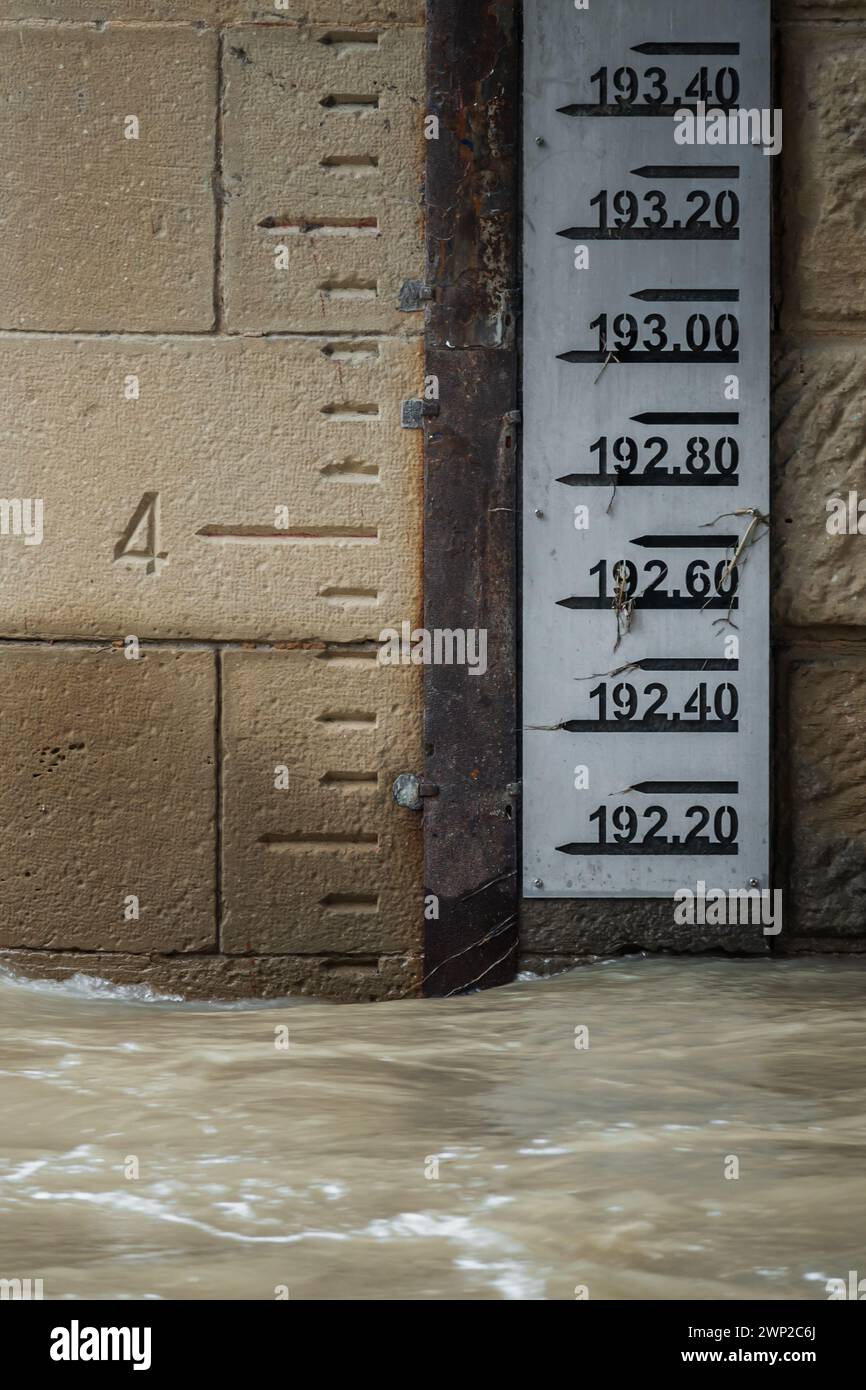 Flood of the Ebro River through Zaragoza, Aragon, Spain Stock Photo