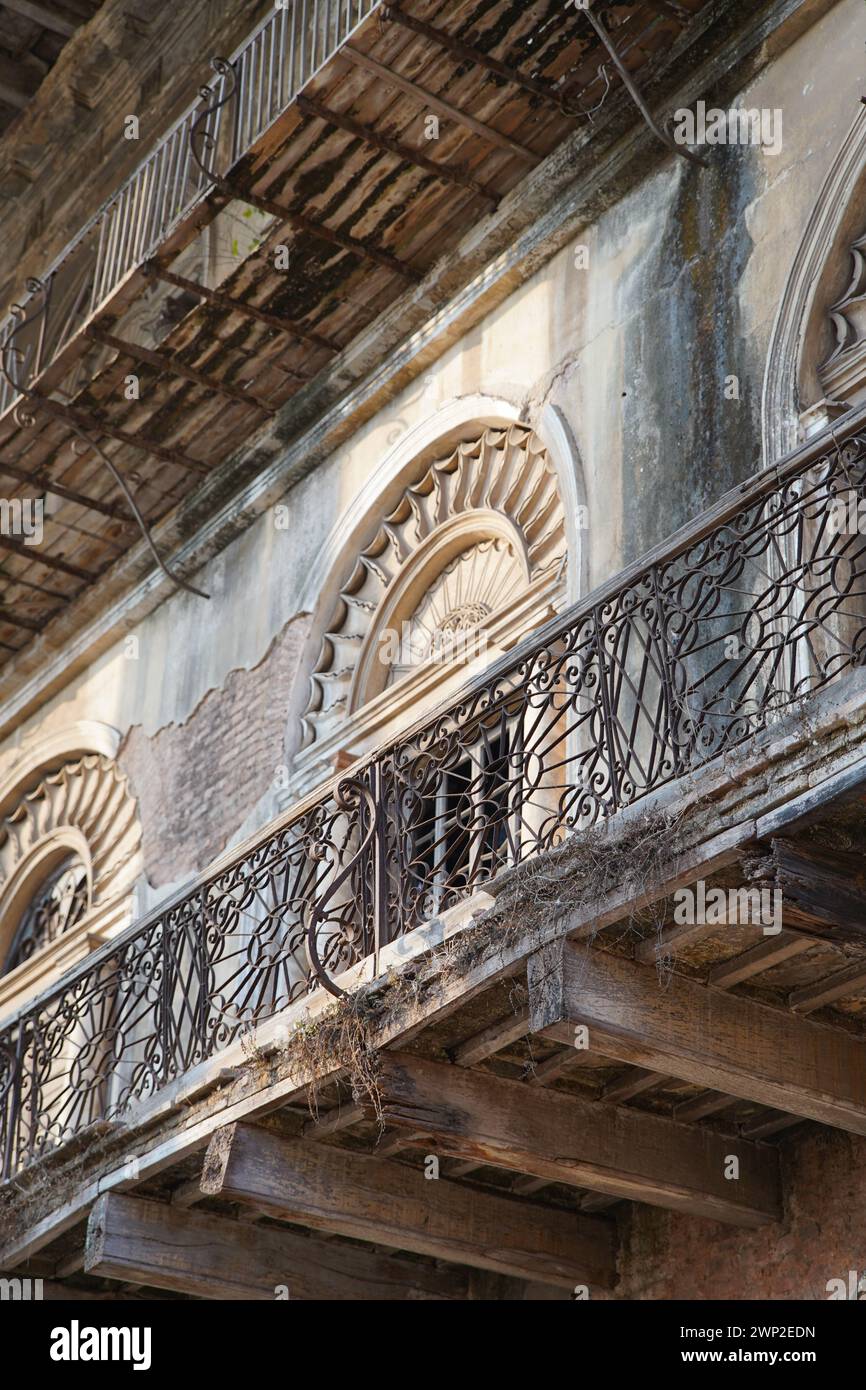 Balcony of the dilapidated Andul Royal Palace (Established on May 1 ...