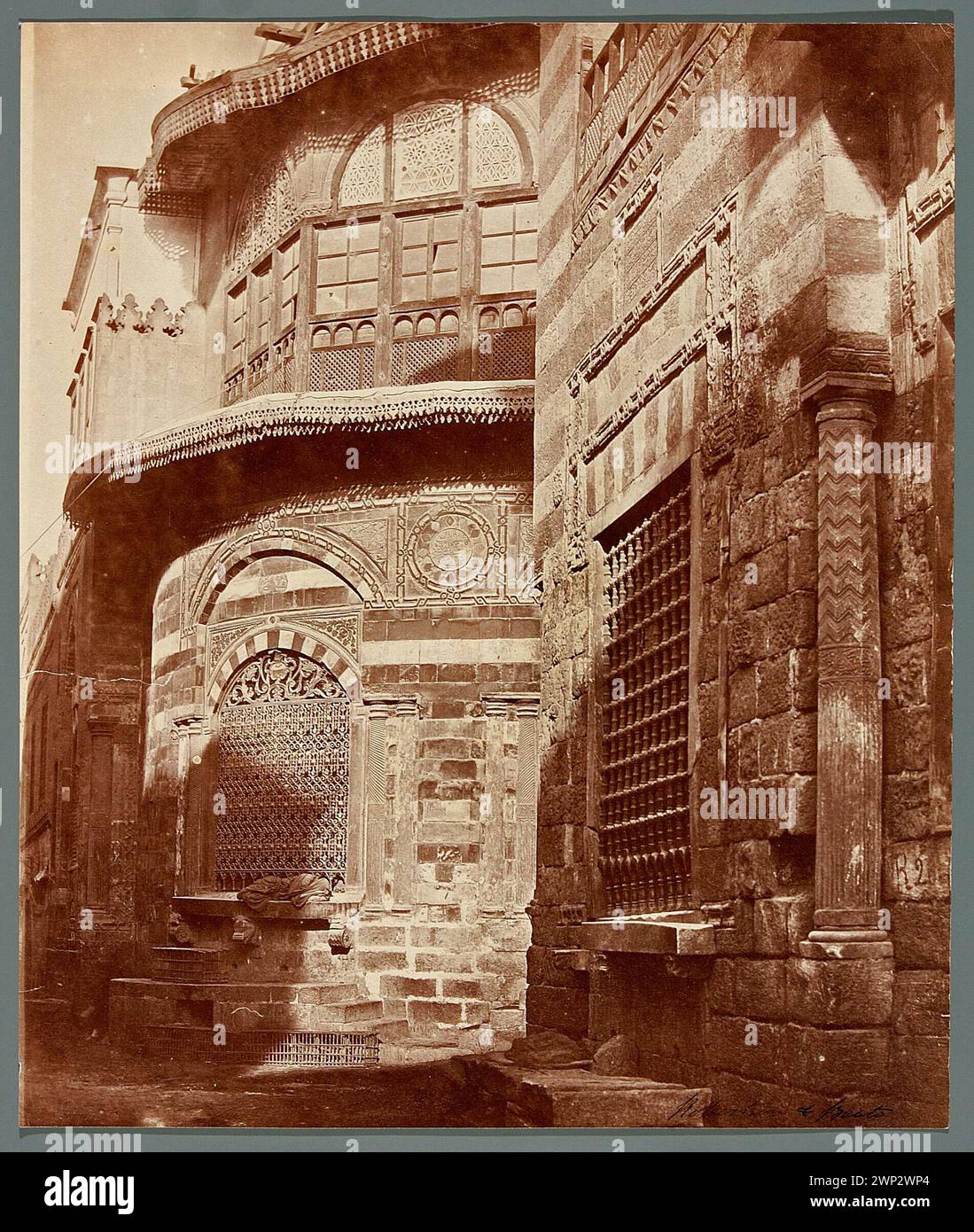 Egypt. Cairo. Sabil - Kuttab Su Tana Mahmuda (1750); Robertson, James (1813-1888), Beato, Felice (1832 -1909); 1853-1856 (1853-00-00-1856-00-00);Egipt, Kair, Architektura, Architektura Islamu Stock Photo