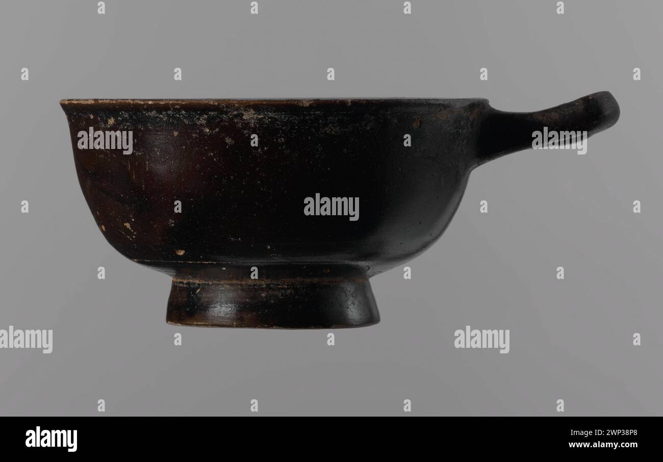 Black -refyed cup; Unknown attic workshop; 4th century BC (-400-00-00--301-00-00); Stock Photo