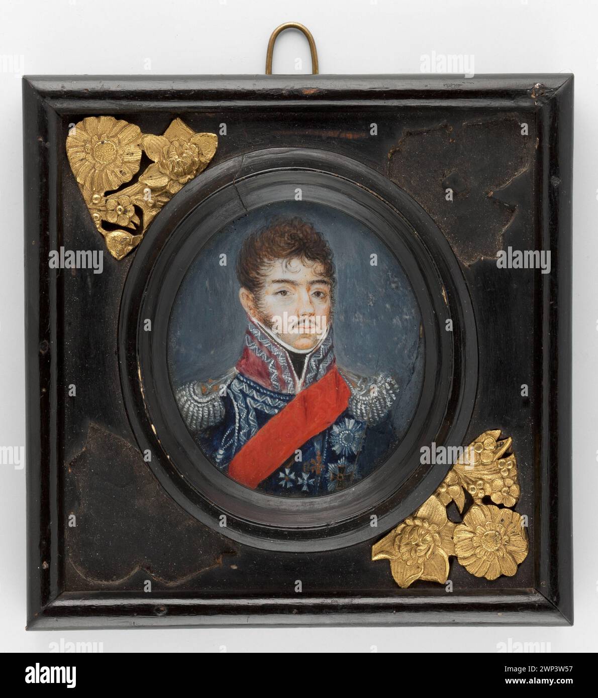 Portrait miniature peint, dame de société de l’Empire c. 1810 Portrait miniature peint, dame de société de l’Empire c. 1810