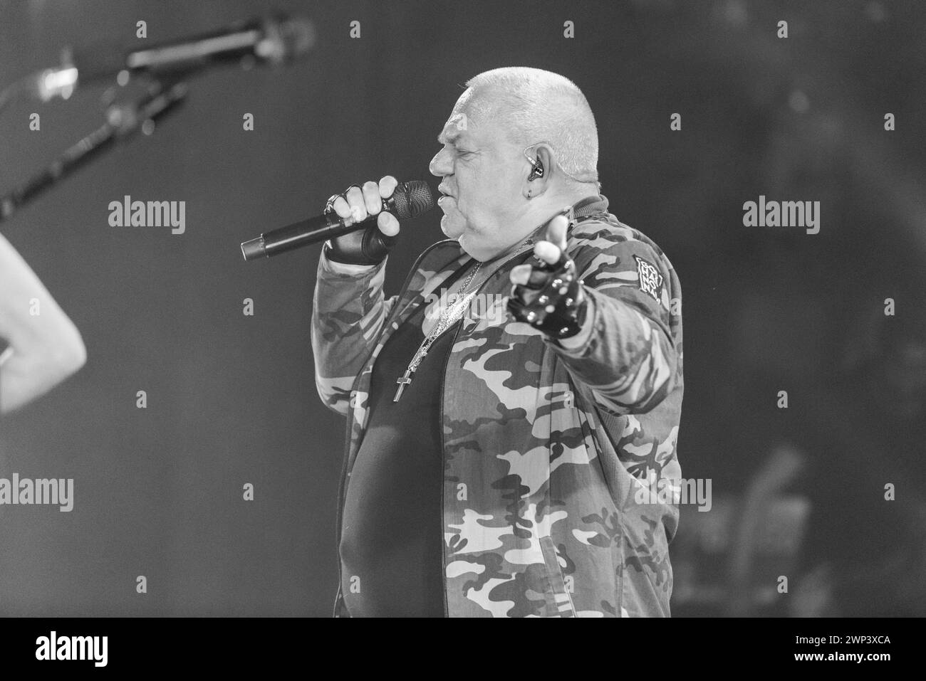 Udo dirkschneider singer Black and White Stock Photos & Images - Alamy