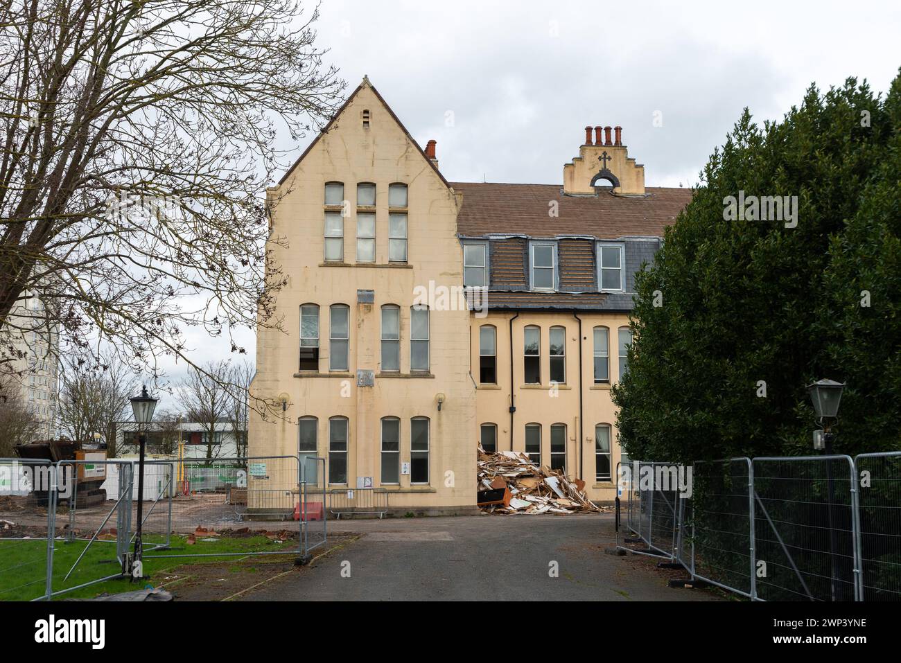Demolition of historic Nazareth House in Southend, Essex, former convent nursing & residential home operated by the Sisters of Nazareth Stock Photo