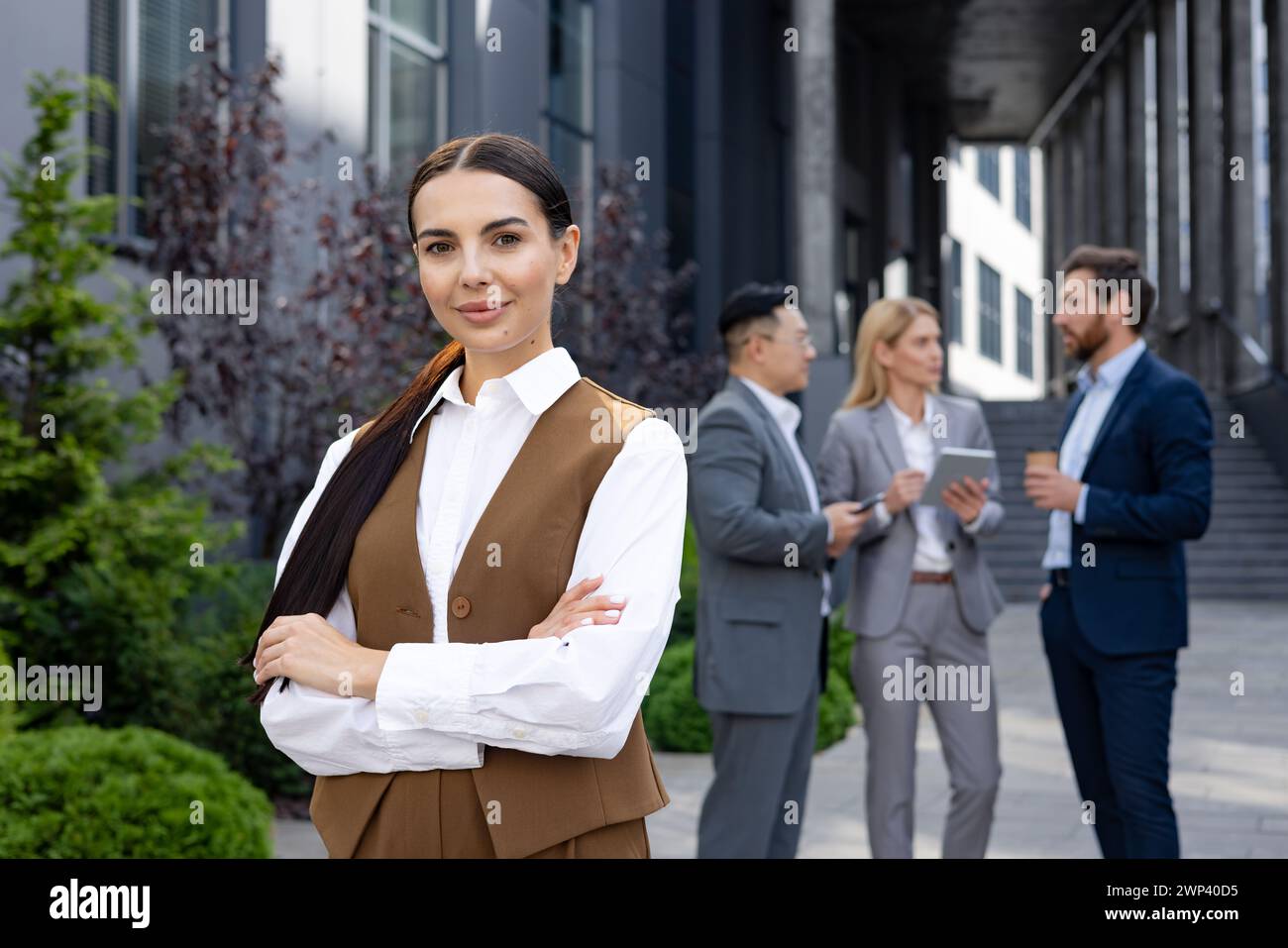 Woman summer office attire hi-res stock photography and images - Alamy