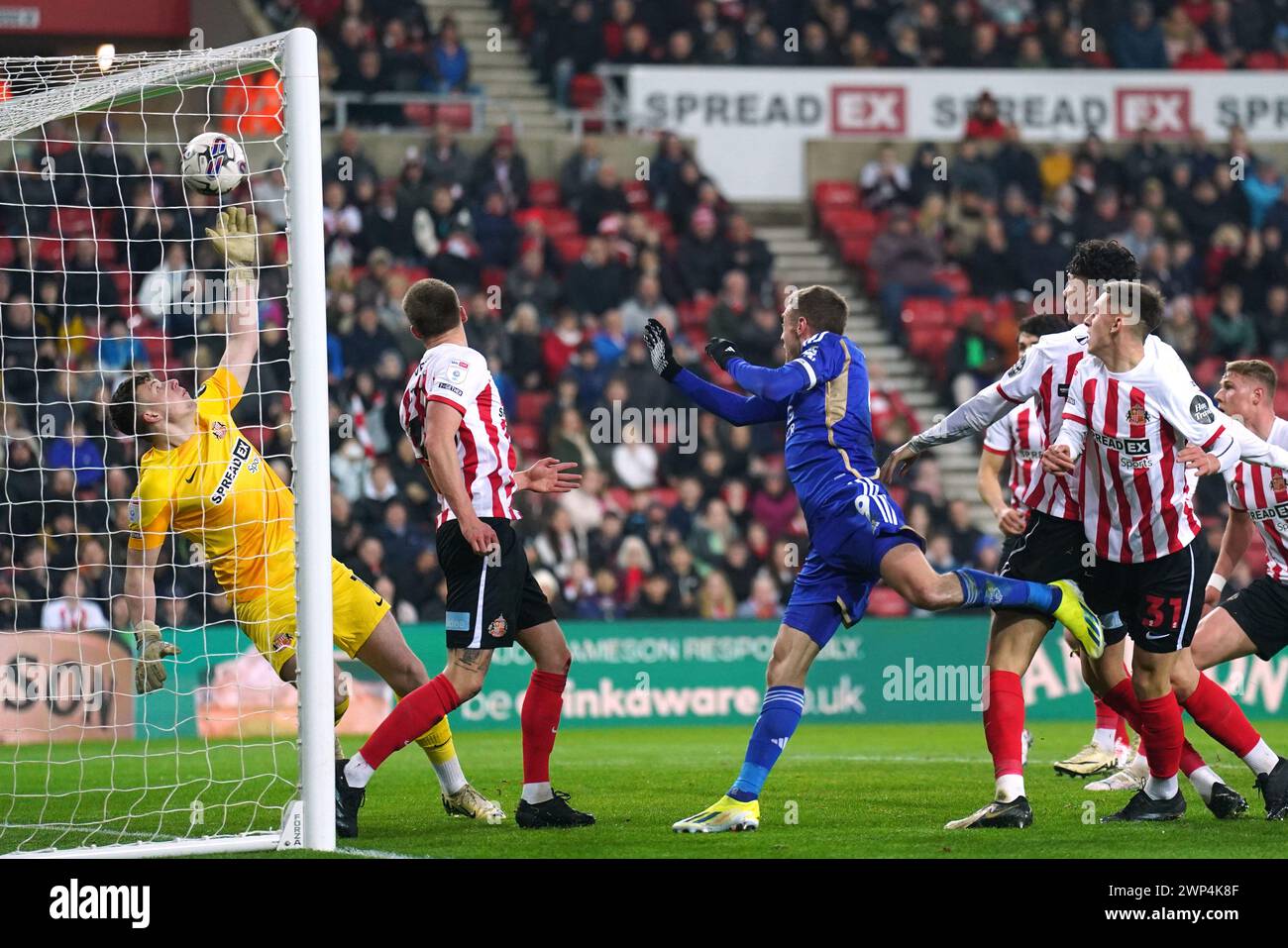 Leicester City's Jamie Vardy scores their side's first goal of the game during the Sky Bet Championship match at the Stadium of Light, Sunderland. Picture date: Tuesday March 5, 2024. Stock Photo