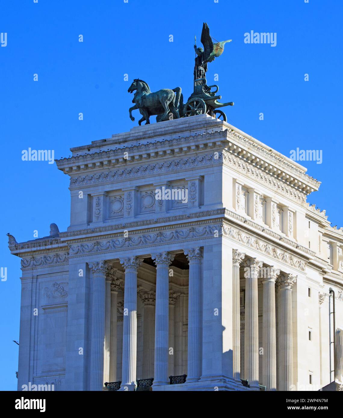 Four Horse Chariot at the Monument of Victor Emmanuel II at Piazza Venezia in Rome Stock Photo