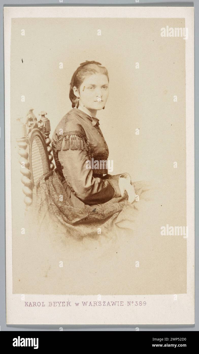 Portrait of Maria Julia Walewska from Aleksandrowicz (1844-1918); Beyer, Karol (Warsaw; photographic zak; 1845-1872); around 1863 (1860-00-00-1865-00-00);Album of the Karnkowski family, Walewscy, Walewska, Maria née Aleksandrowicz (1844-1918), photo albums, women's portraits Stock Photo