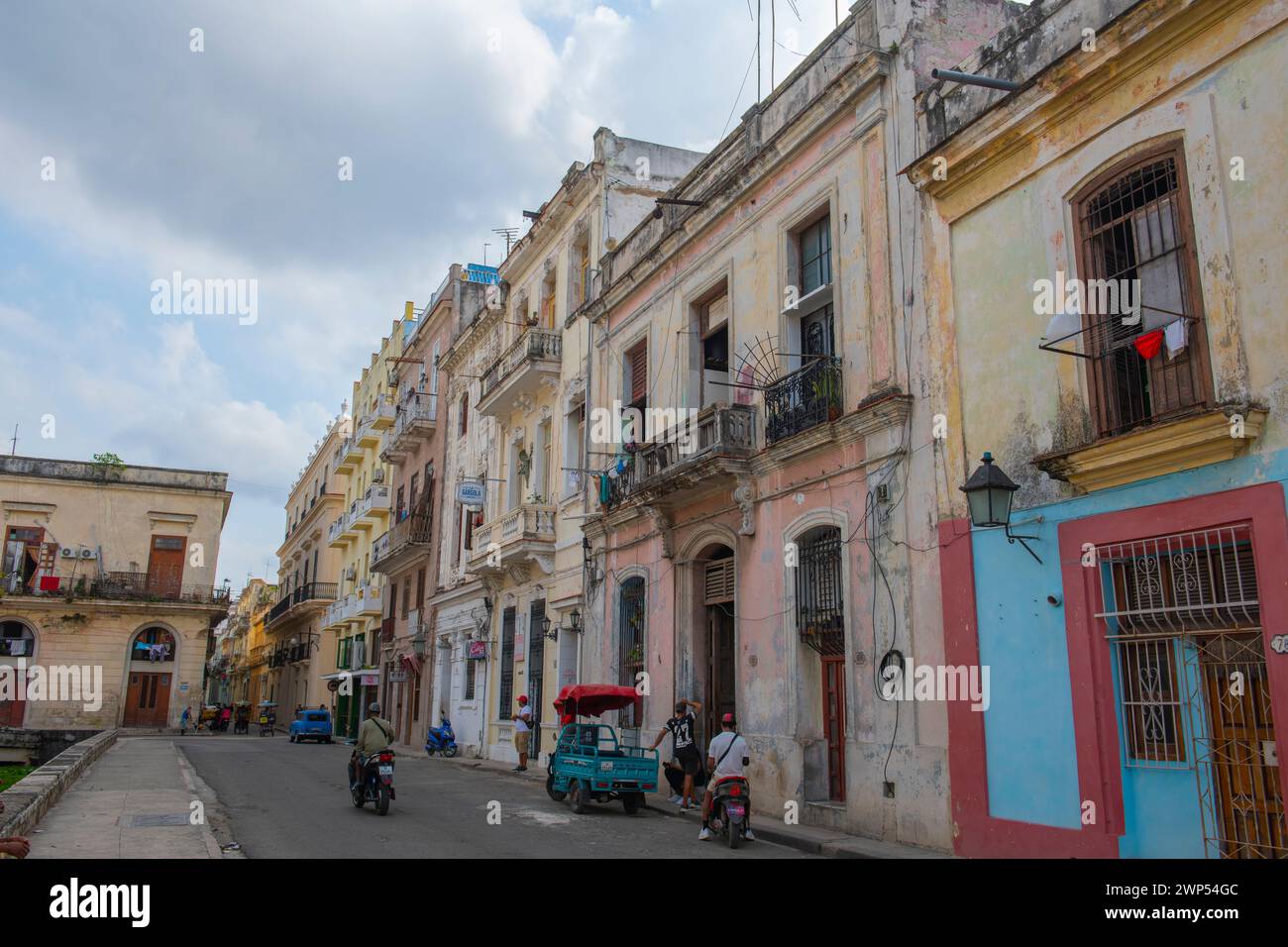 Historic buildings on Calle Cuba Street between Calle Cuarteles and ...