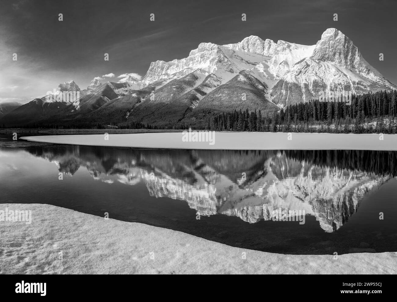 Three Sisters Mountains, Canmore, Alberta, Canada Stock Photo - Alamy