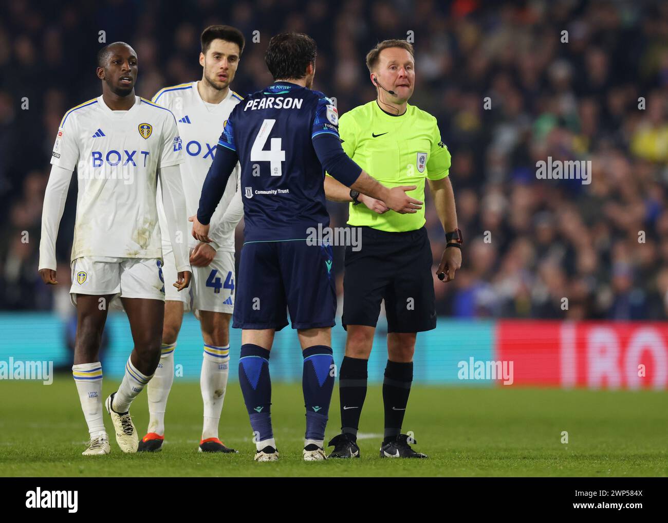 Leeds, UK. 5th Mar, 2024. Ben Pearson of Stoke City is sent off during the Sky Bet Championship match at Elland Road, Leeds. Picture credit should read: Gary Oakley/Sportimage Credit: Sportimage Ltd/Alamy Live News Stock Photo