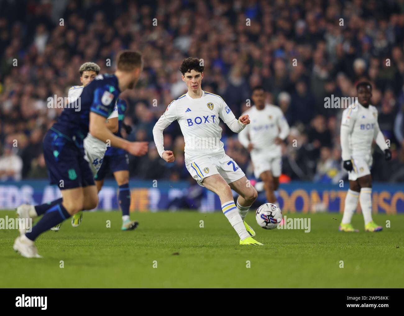 Archie gray leeds united hi-res stock photography and images - Alamy