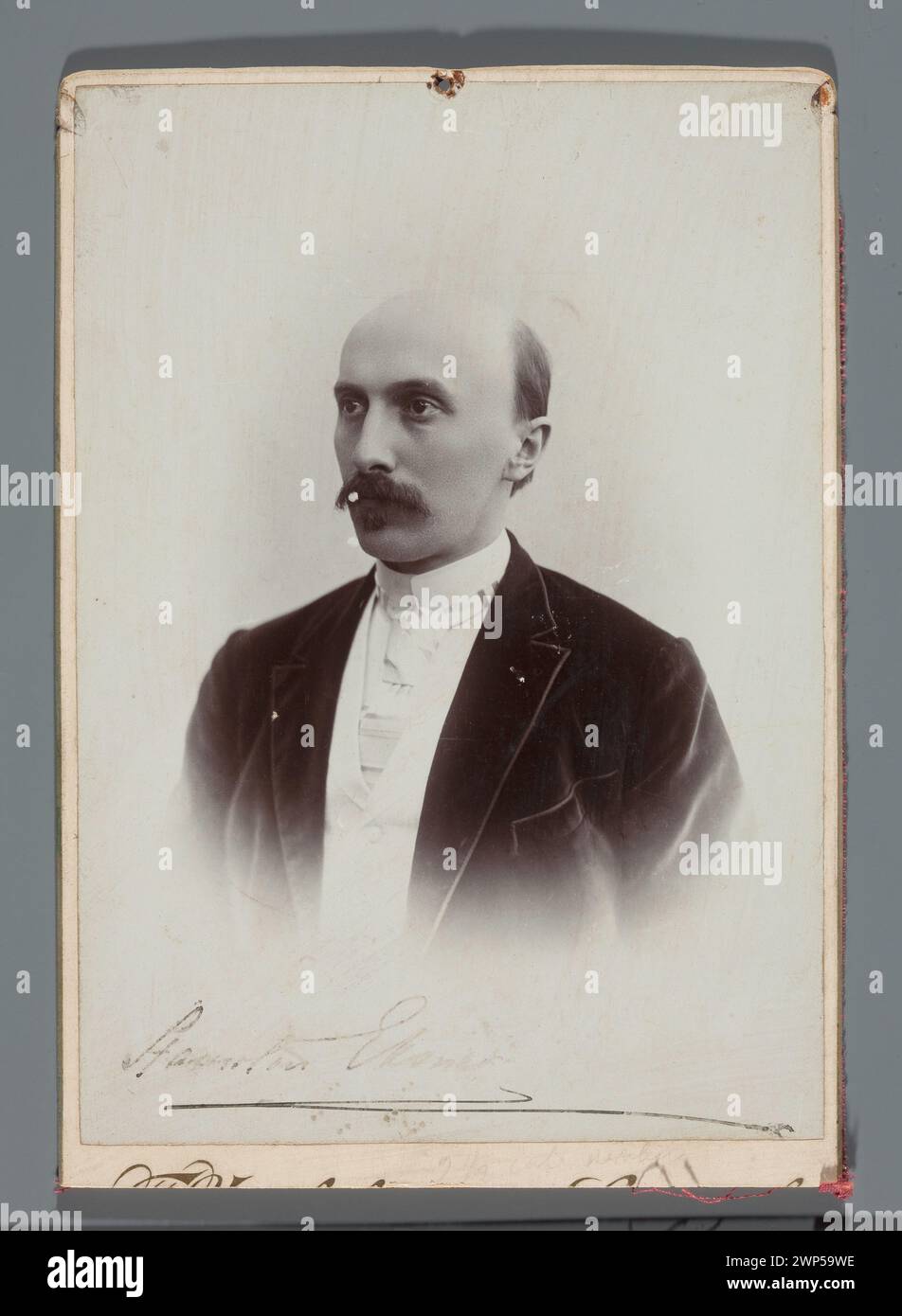 Portrait of Stanis Wiesky Eksner (1859-work 1921), pianist (bust);  around 1895; before 11,1900 (1890-00-00-1900-00-00);Exner, Stanisław (1859-Post 1921), Exner, Stanisław (1859-Post 1921)-iconography, Rajchman, Aleksander (1855-1915)-collection, Poland (culture), portraits, portraits, male portraits, message (provenance) Stock Photo