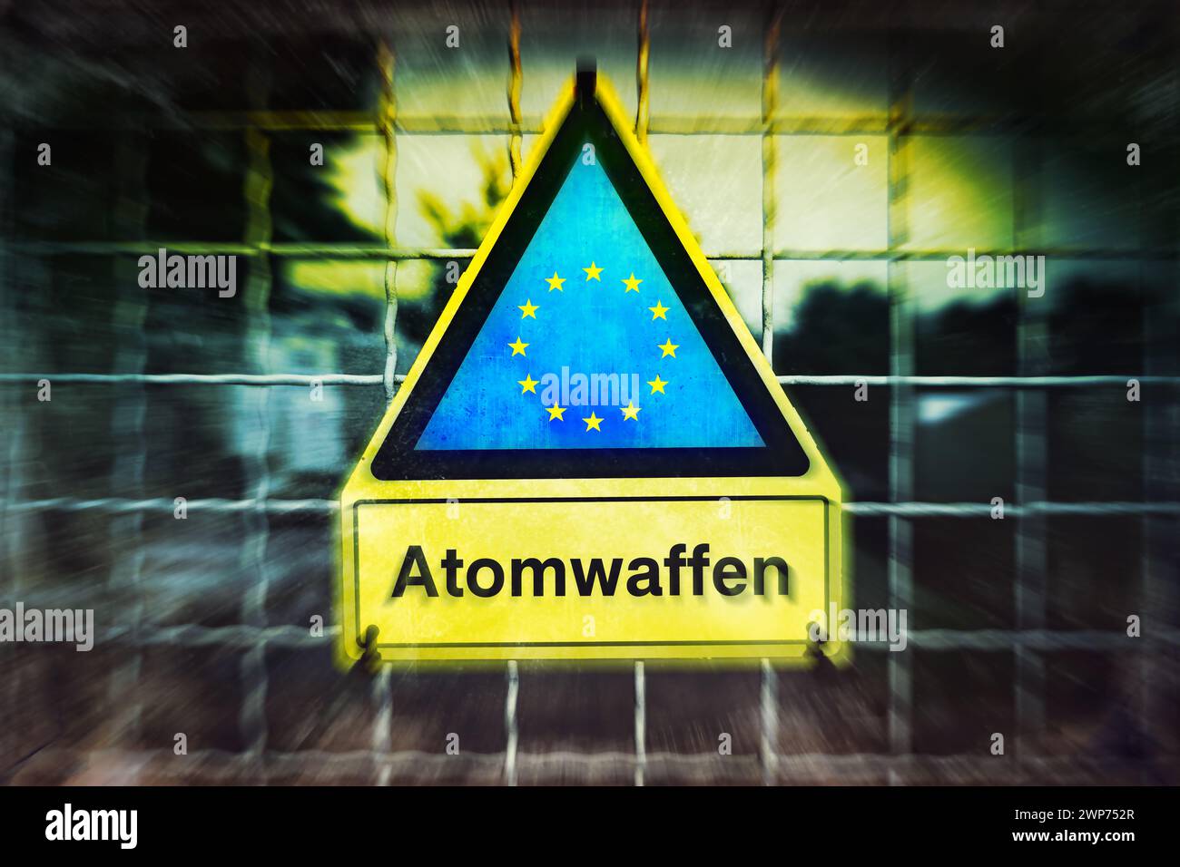 FOTOMONTAGE, Warnschild mit EU-Symbol und Aufschrift Atomwaffen Stock Photo