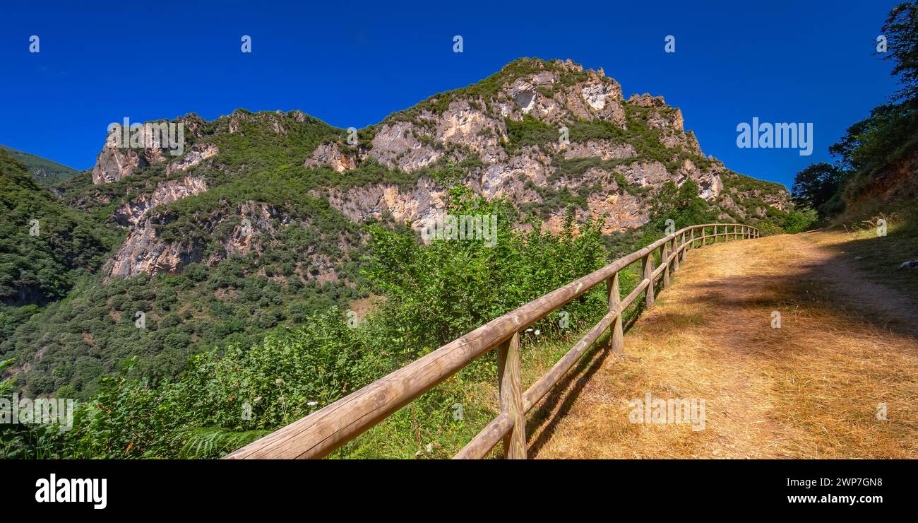 senda-accesible-pola-de-somiedo-path-pola-de-somiedo-somiedo-natural