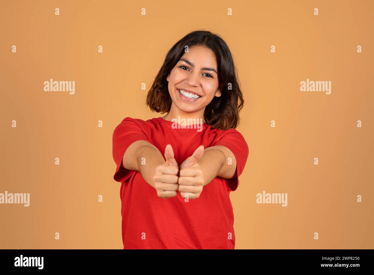 Middle eastern lady hi-res stock photography and images - Alamy