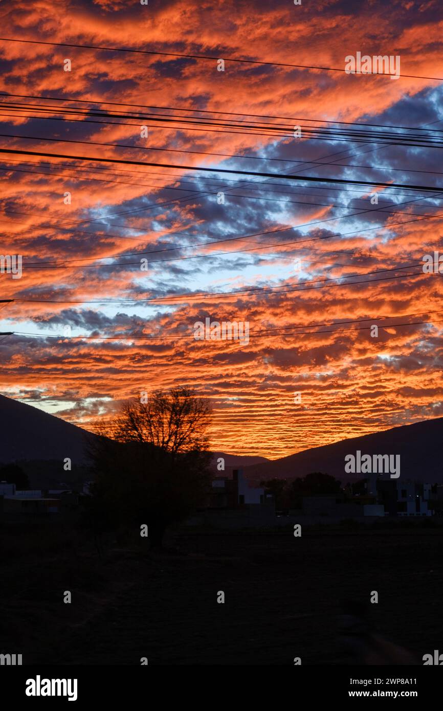 Silhouette of power lines hi-res stock photography and images - Alamy