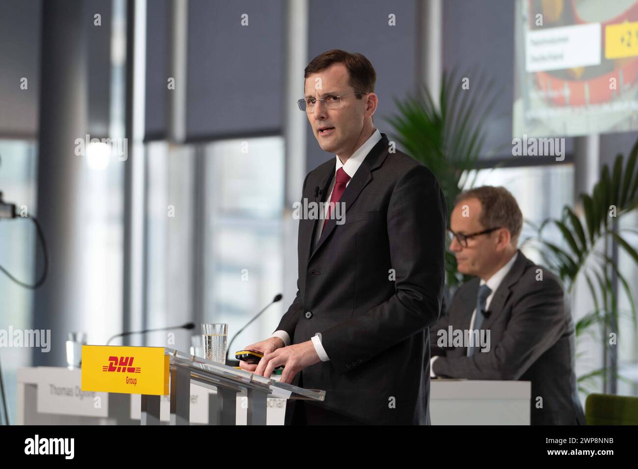 Geschaeftszahlen hi-res stock photography and images - Alamy