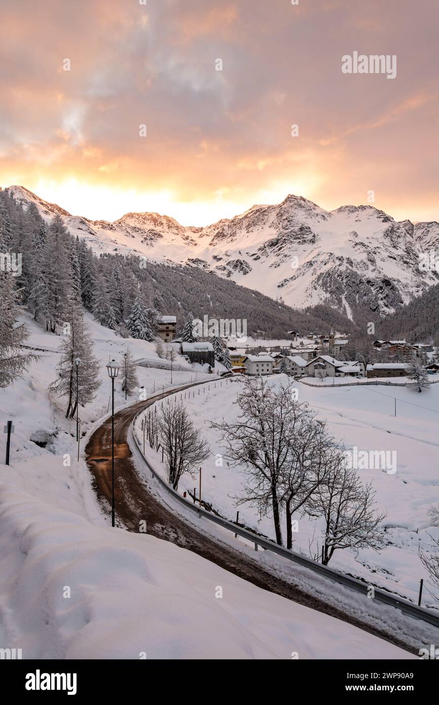 Beautiful sunrise over snowy mountain peaks in Sulden the European Alps Stock Photo