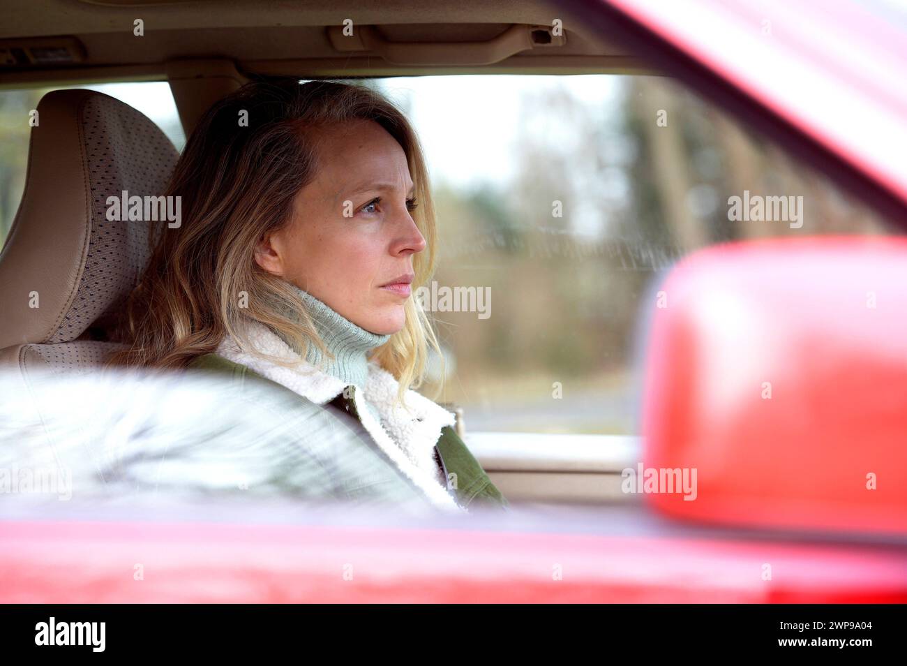 Petra Schmidt-Schaller beim Fototermin am Set der ARD-Serie Finsteres Herz - Die Toten von Marnow 2 AT am Hornweg. Kleinburgwedel, 06.03.2024 *** Petra Schmidt Schaller at the photo shoot on the set of the ARD series Finsteres Herz Die Toten von Marnow 2 AT at Hornweg Kleinburgwedel, 06 03 2024 Foto:xN.xHeuselx/xFuturexImagex marnow 4322 Stock Photo