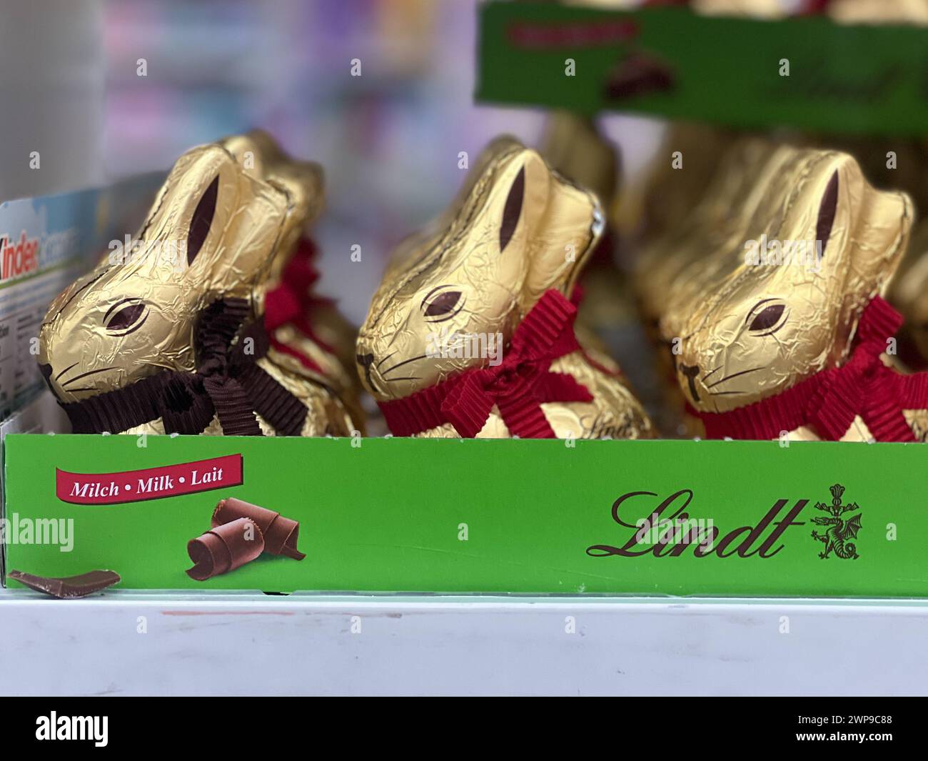 Hersheys milk chocolate giant hires stock photography and images Alamy