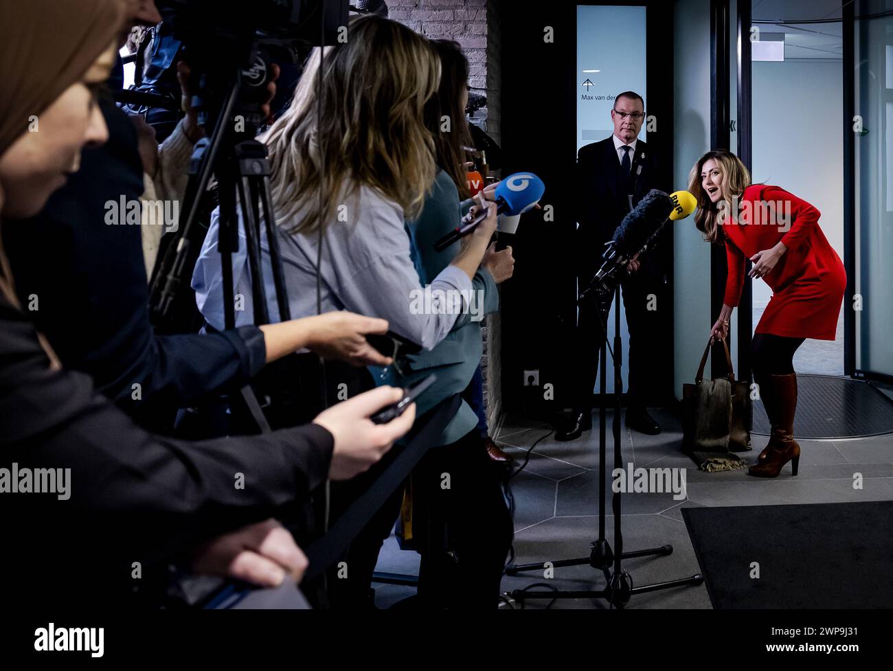 THE HAGUE - Dilan Yesilgoz (VVD) is leaving after a new round of ...