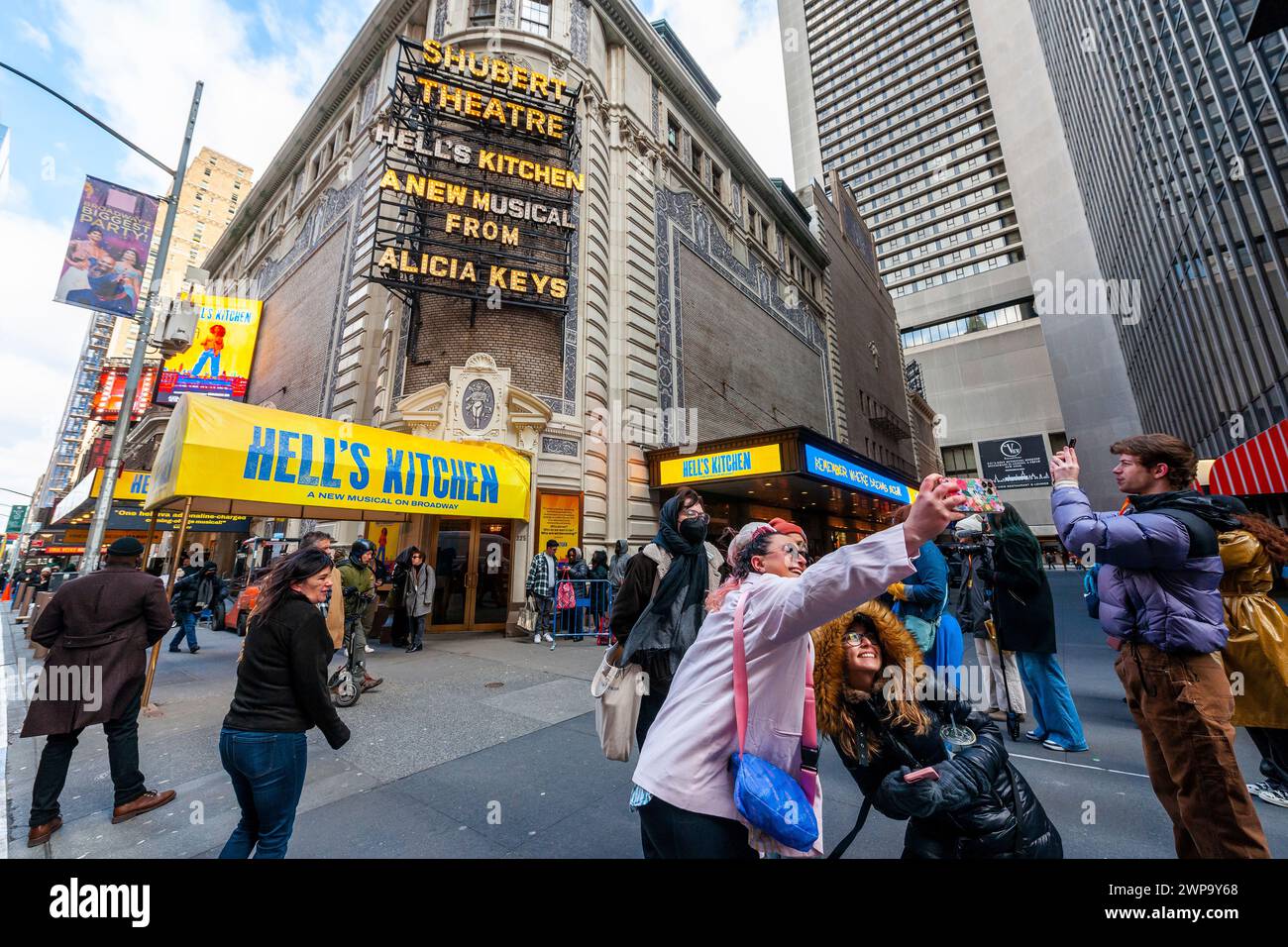 Hordes of fans of Alicia Keys mob the Shubert Theatre in the Broadway Theatre District in New York on the opening day of ticket sales of her biographical musical “Hell’s Kitchen”, seen on Thursday, February 29, 2024.  (© Richard B. Levine) Stock Photo
