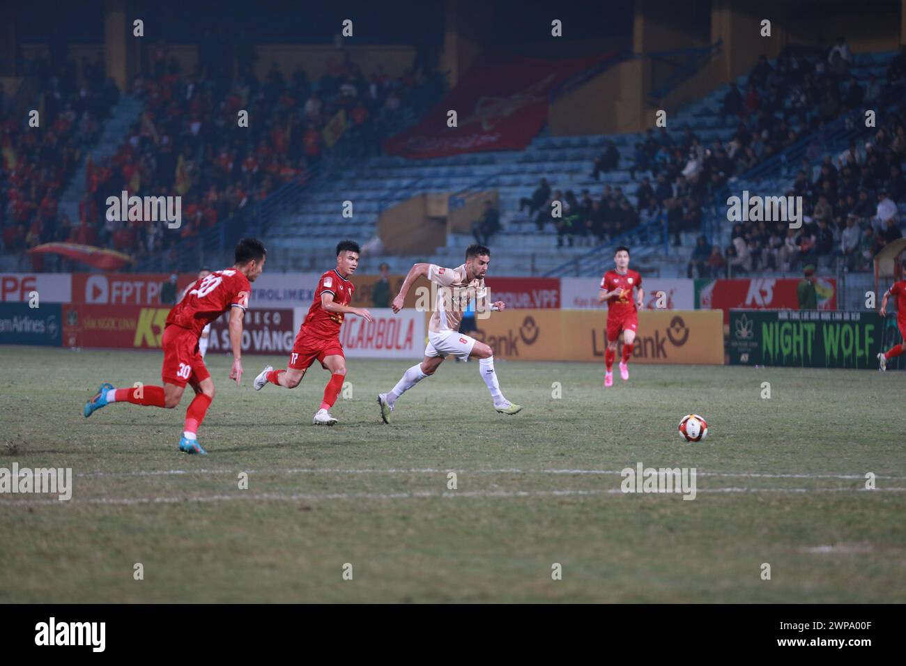 Vleague 1(Viet nam) 03/3/2024: Cong an Ha Noi FC vs Hong linh Ha Tinh FC. Hang Day stadium, Ha Noi, Vietnam. Stock Photo