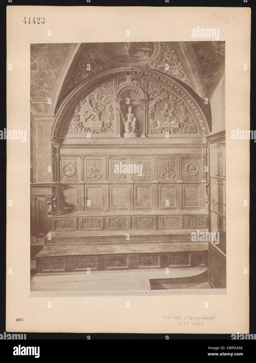 Perugia - Collegio del Cambio. Il Tribale. (Fratelli del Tasso 1497.); Alinari, Fratelli (Florence; Photographic Plant; 1852-); around 1880 (1865-00-00-1900-00-00); Stock Photo