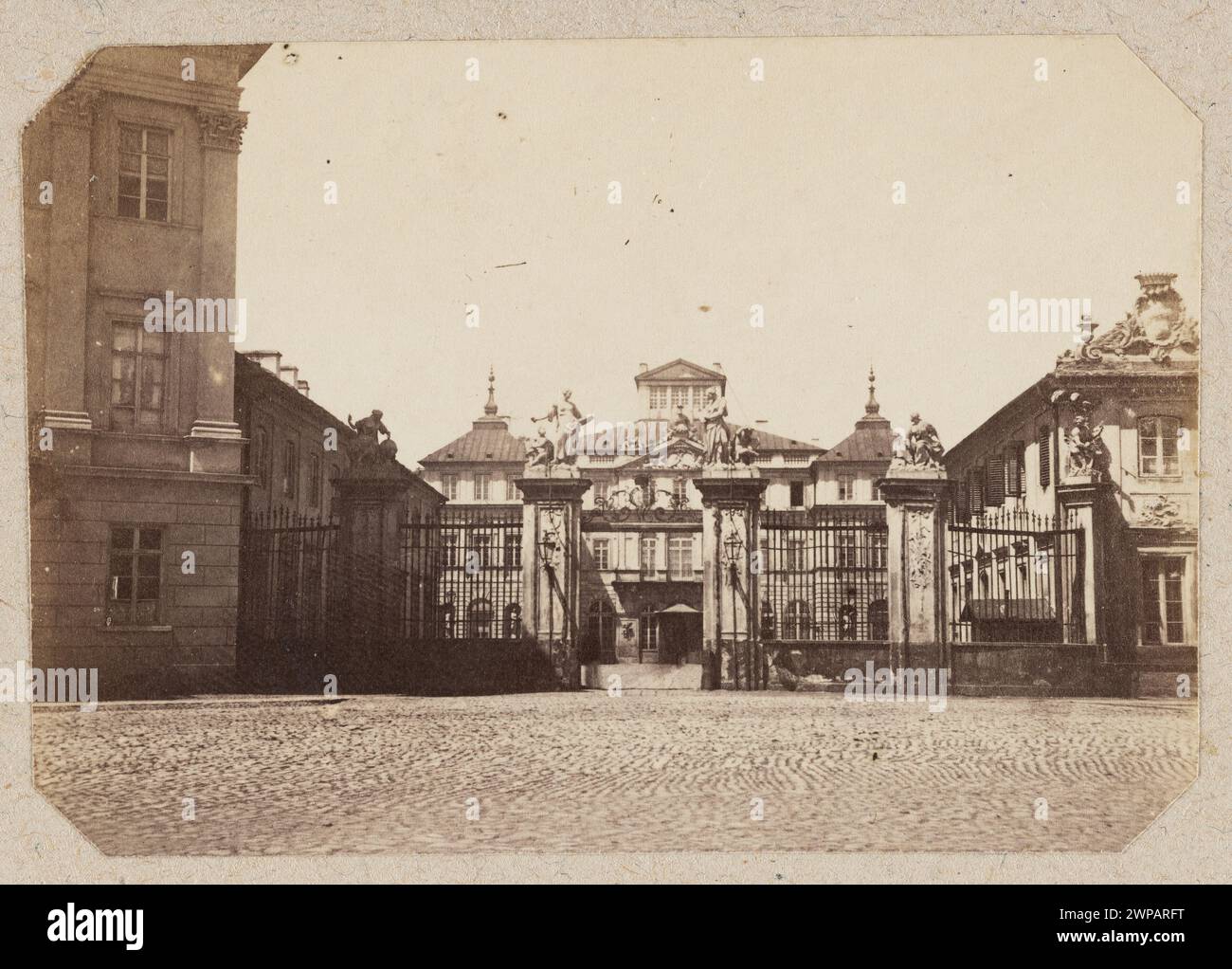 Warsaw. Pa AC Brühl at Saski Square.; Beyer, Karol (1818-1877); 1862 (1862-00-00-1862-00-00);Leopold (1850-1912) - collection, Méyet Stock Photo