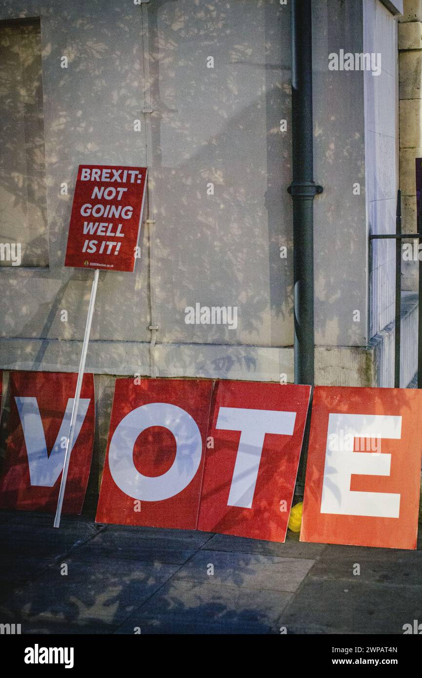 Sign Brexit not going well Stock Photo