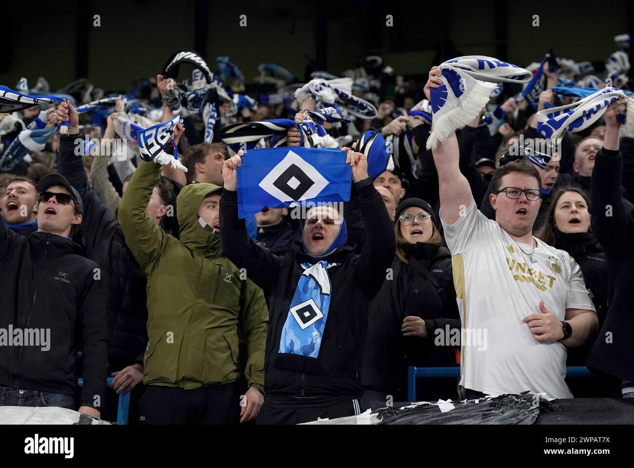 Hamburger sv fans hi-res stock photography and images - Alamy