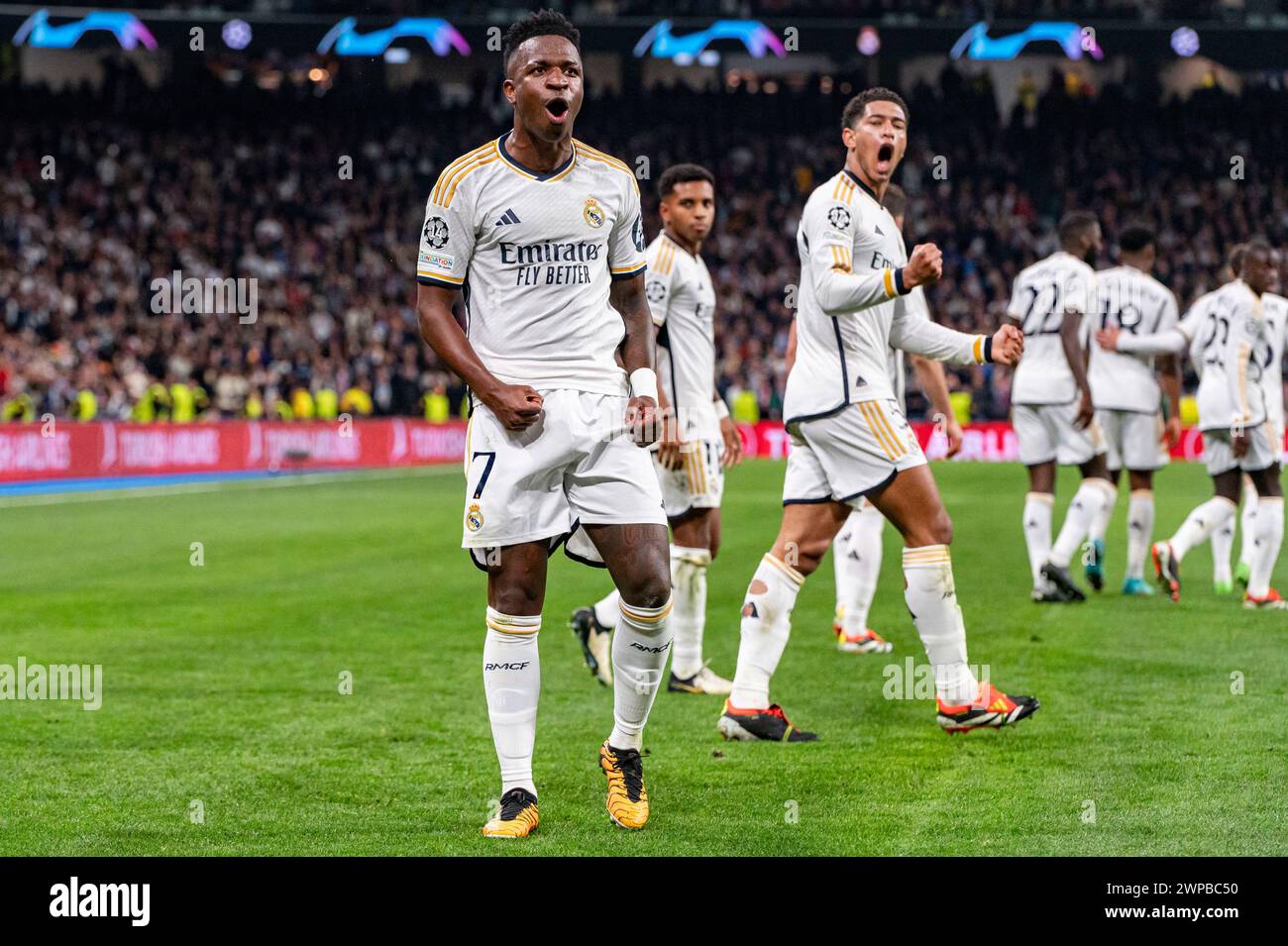Madrid, Madrid, Spain. 6th Mar, 2024. Vinicius Junior of Real Madrid (L