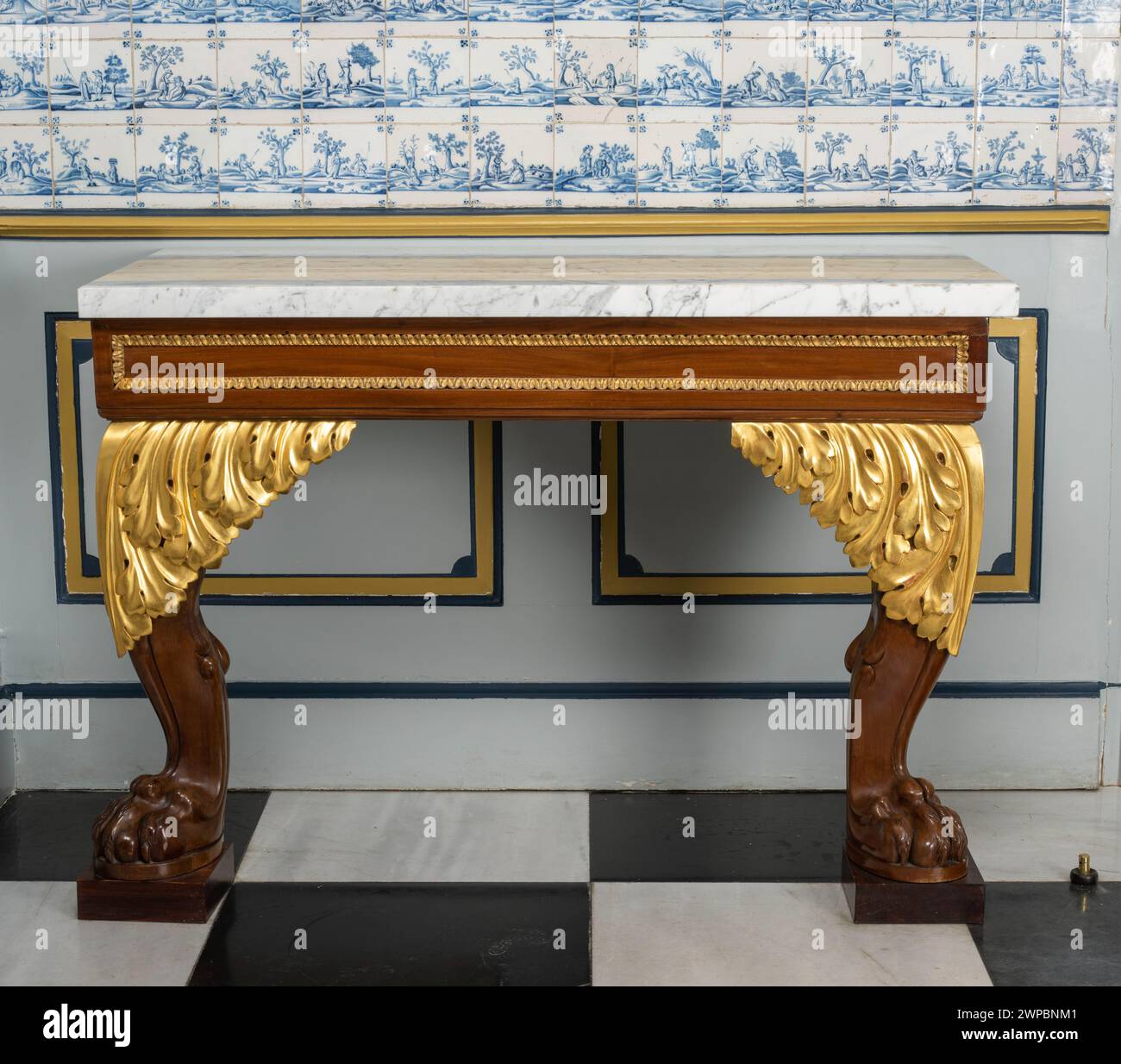 Console table; Zug, Szymon Bogumi (1733-1807); End of the 18th century (1791-00-00-1800-00-00); Stock Photo