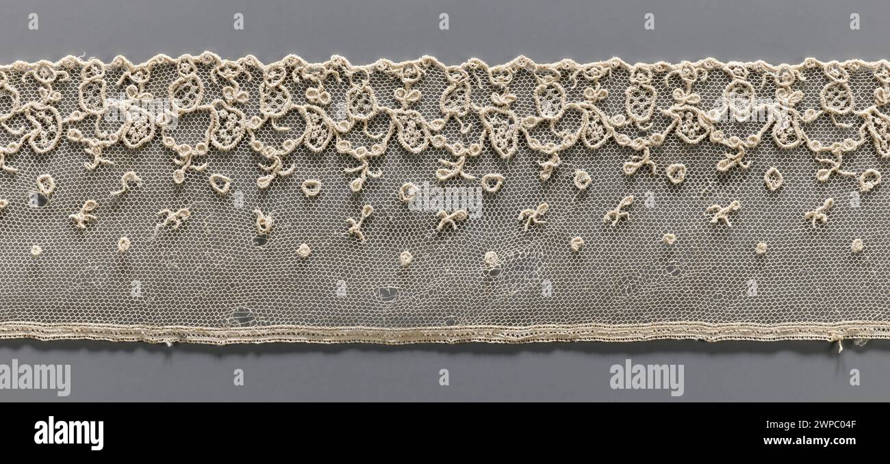 Fragment of lace from the first half of the 19th century (1801-1850 ...