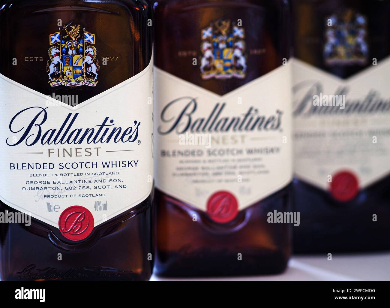 Ballantines bottle hi-res stock photography and images - Page 2