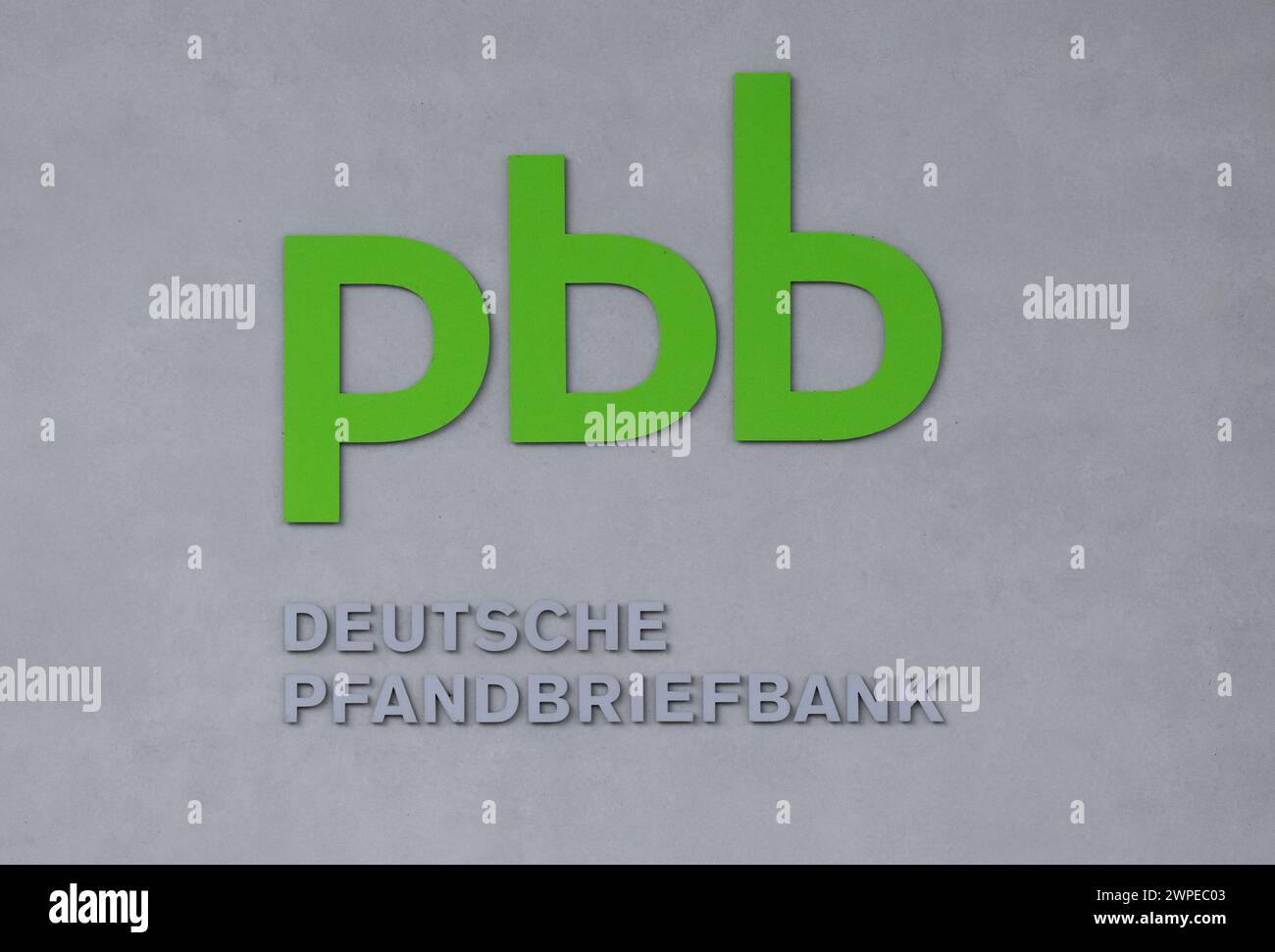 Garching, Germany. 07th Mar, 2024. The logo of Deutsche Pfandbriefbank (pbb) can be seen at the company headquarters. Following a sharp fall in profits due to the crisis on the real estate markets, Deutsche Pfandbriefbank (pbb) surprisingly does not pay investors a dividend. Credit: Sven Hoppe/dpa/Alamy Live News Stock Photo