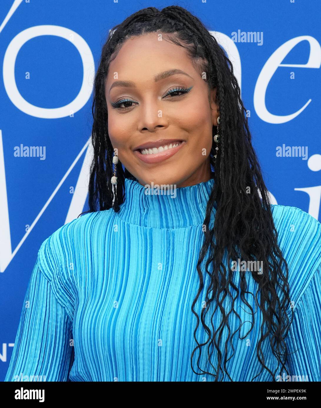 India shawn hires stock photography and images Alamy